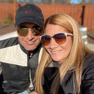 Meet your Posher, Jc